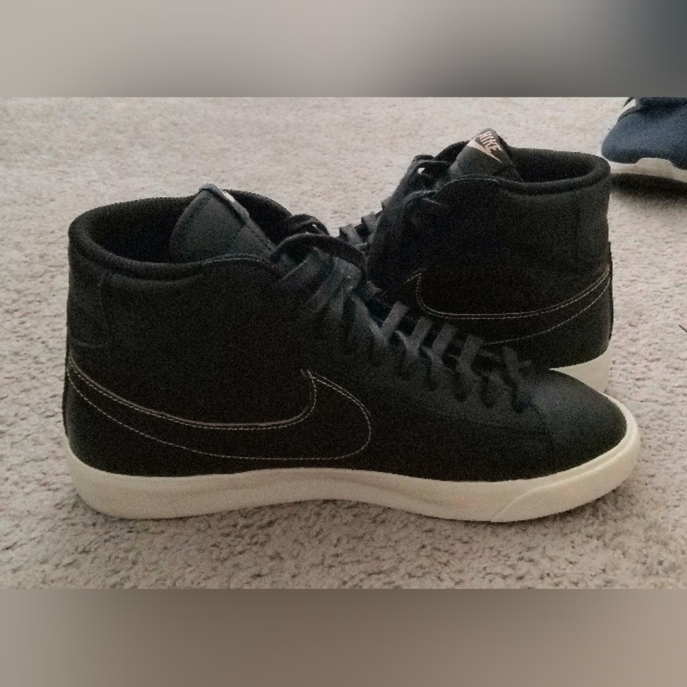 Nike Shoes - 8